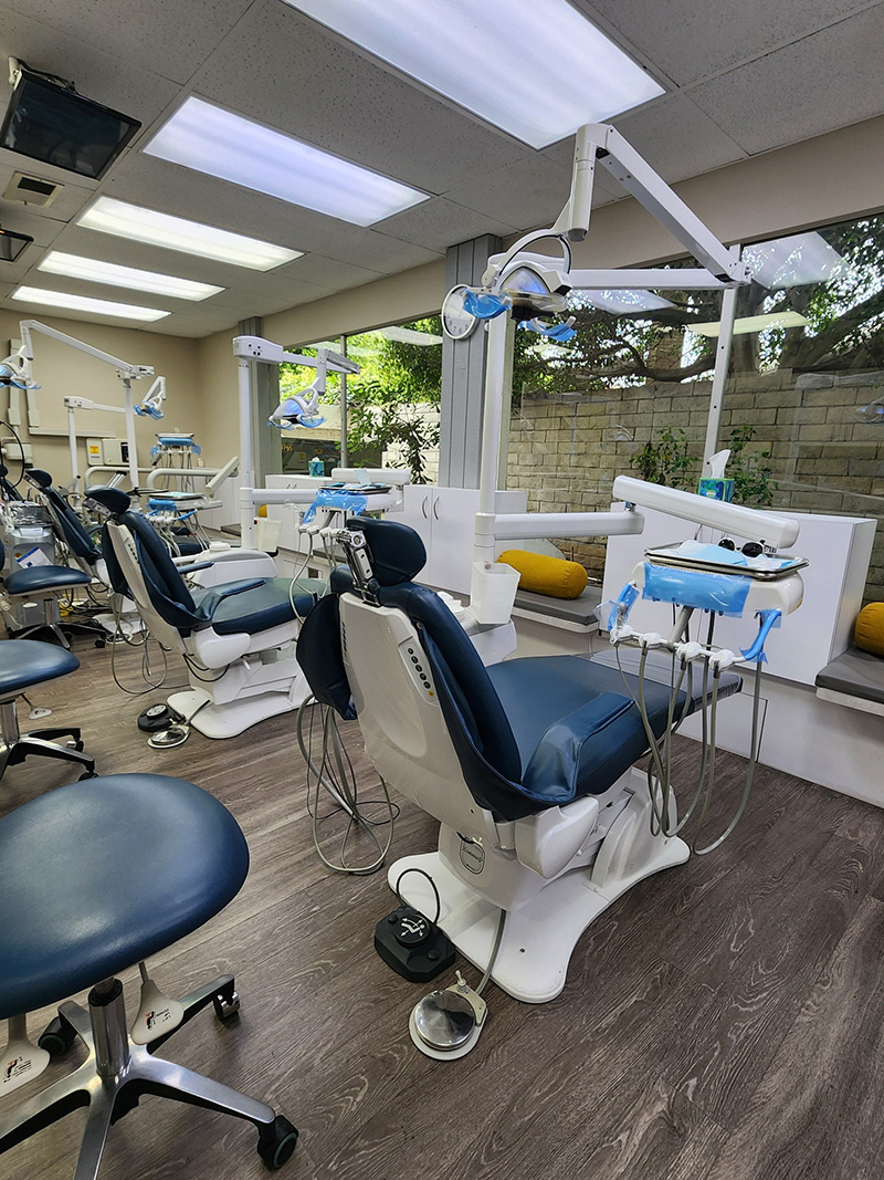 Dental Office in Huntington Beach